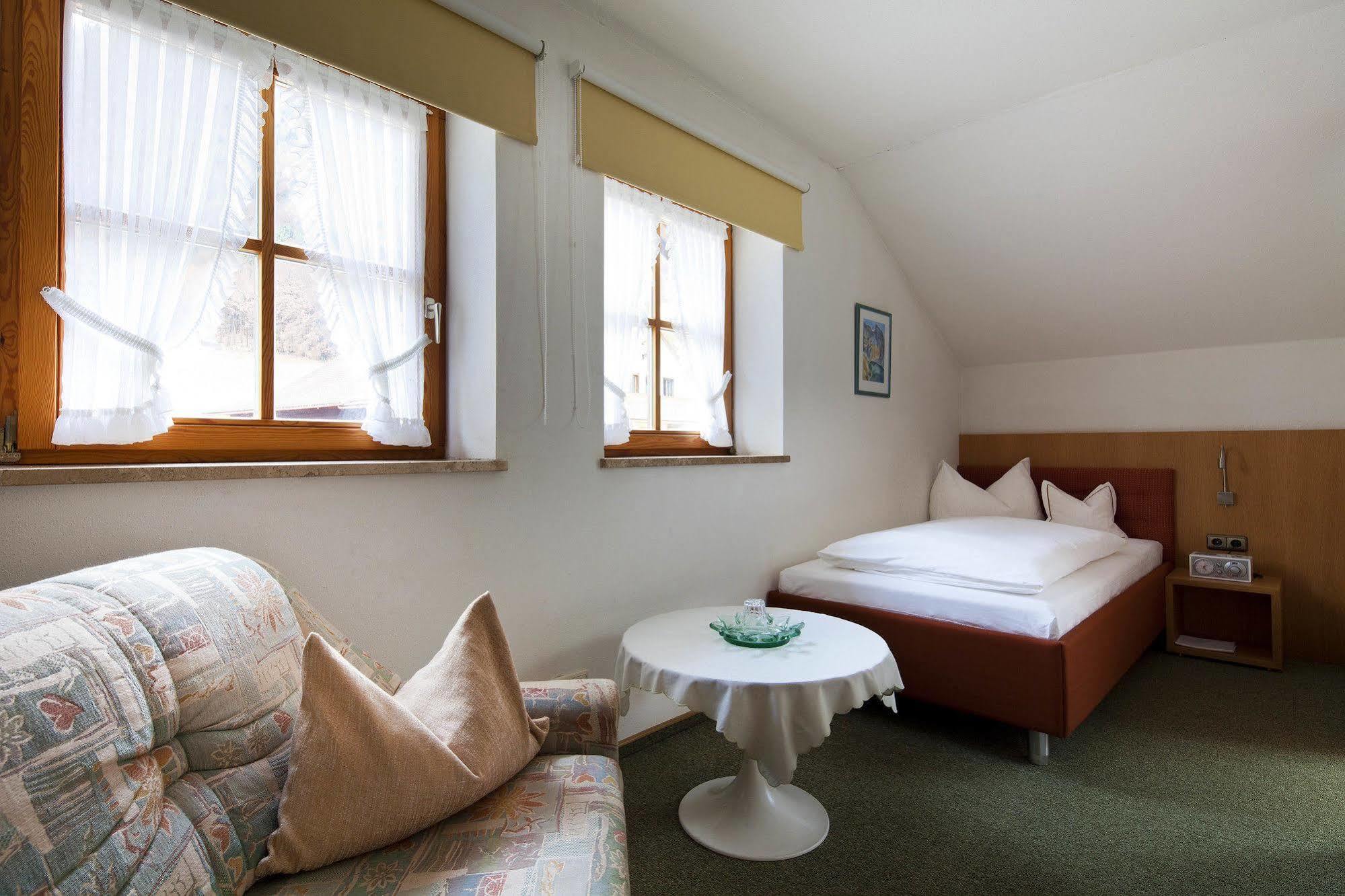 Hotel Garni Gablerhof バートライヘンハル エクステリア 写真